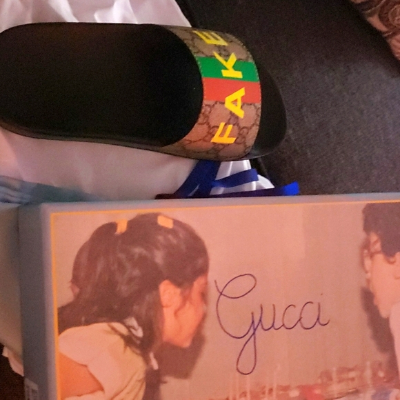 Gucci slides - Picture 1 of 1
